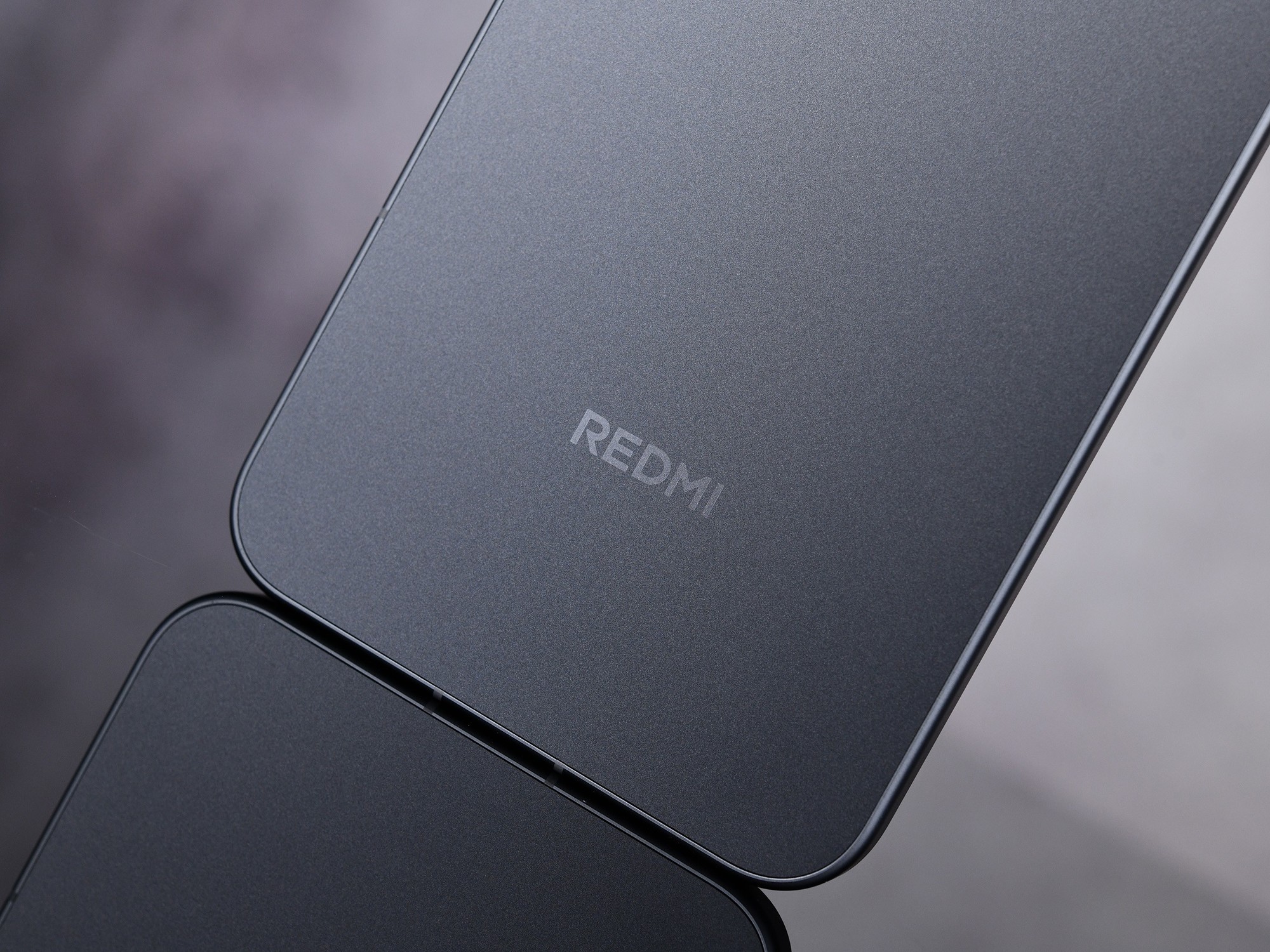 REDMI K90 至尊版深度体验:骁龙8至尊版加主动风冷,让性能“风狂”起来