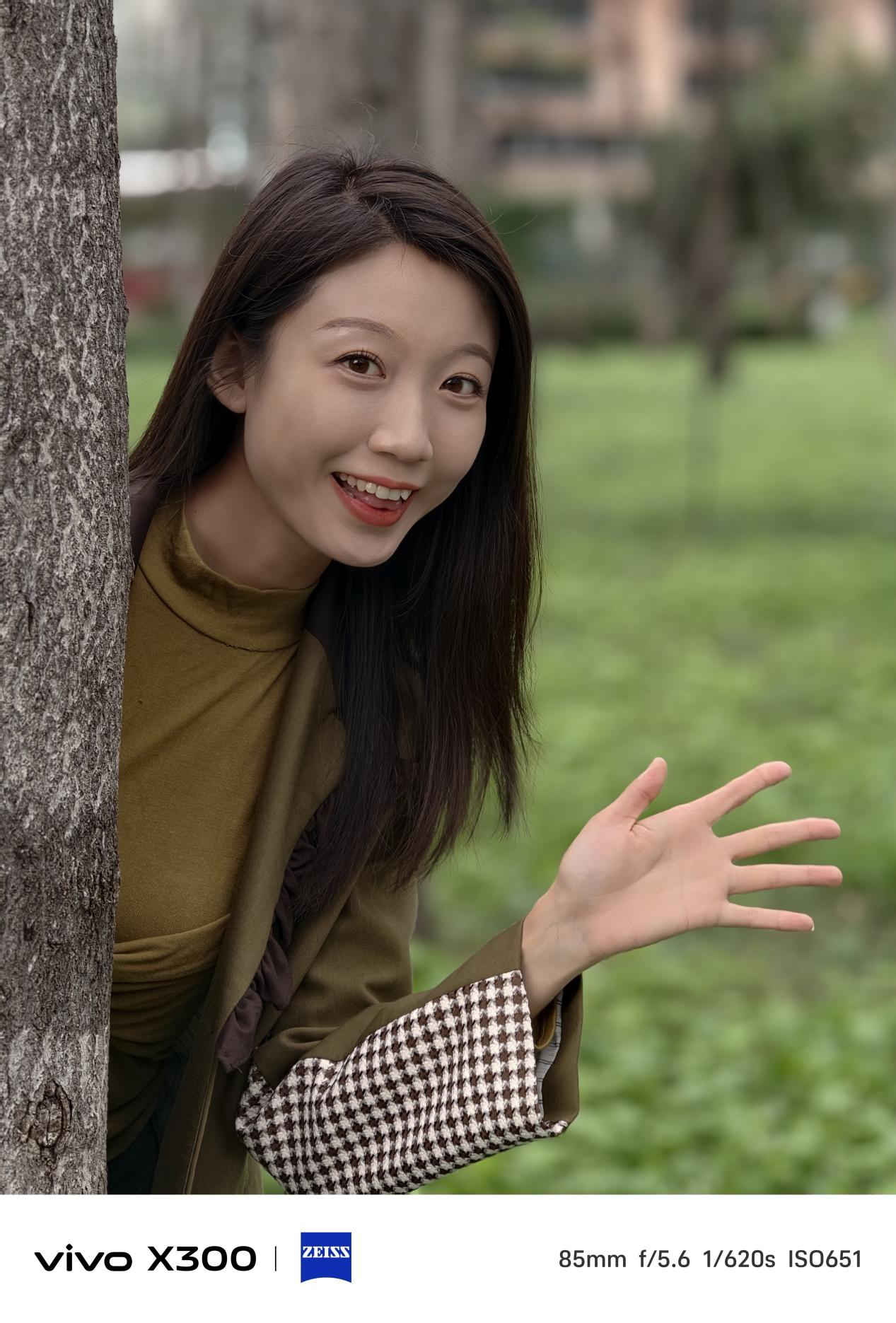 vivo X300全面评测 名字短了,野心大了