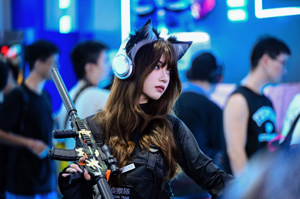 Chinajoy2025三星品牌存储战略签约完美世界电竞 共筑电竞新生态