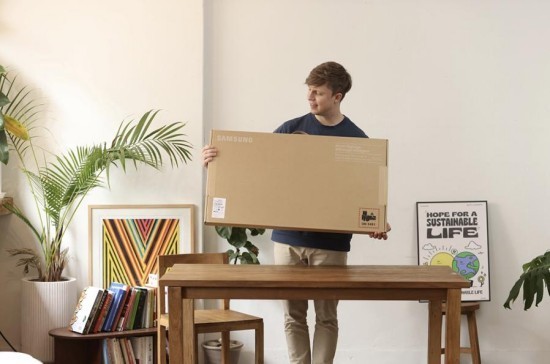 三星彩色电子纸 E-Paper打造无感融入的绿色方案 重构商业空间运营逻辑