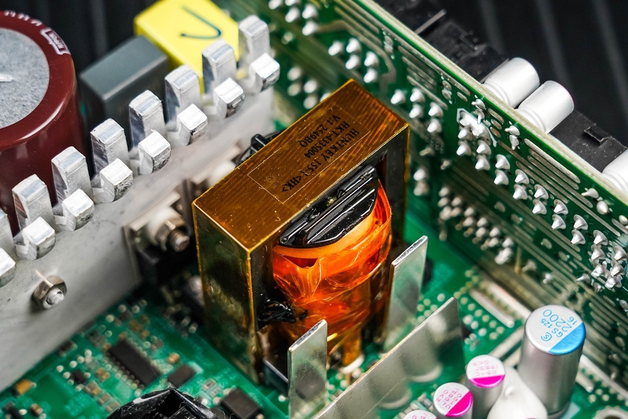 全新航嘉重火力AX850P三叉戟电源评测 氮化镓GaN加持更强更稳