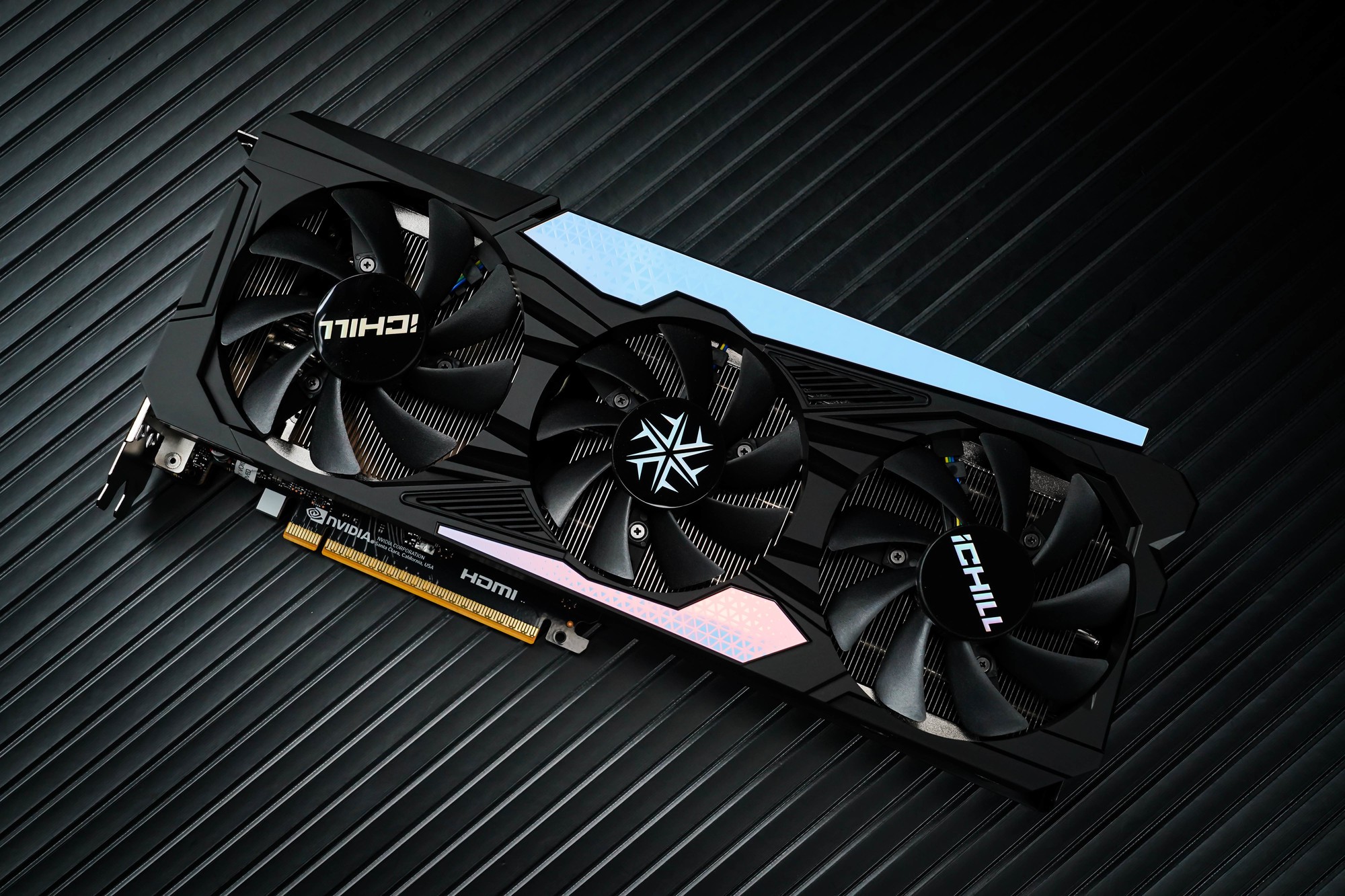 映众 GeForce RTX 5060 超级冰龙评测 以简驭繁 新冰龙美学