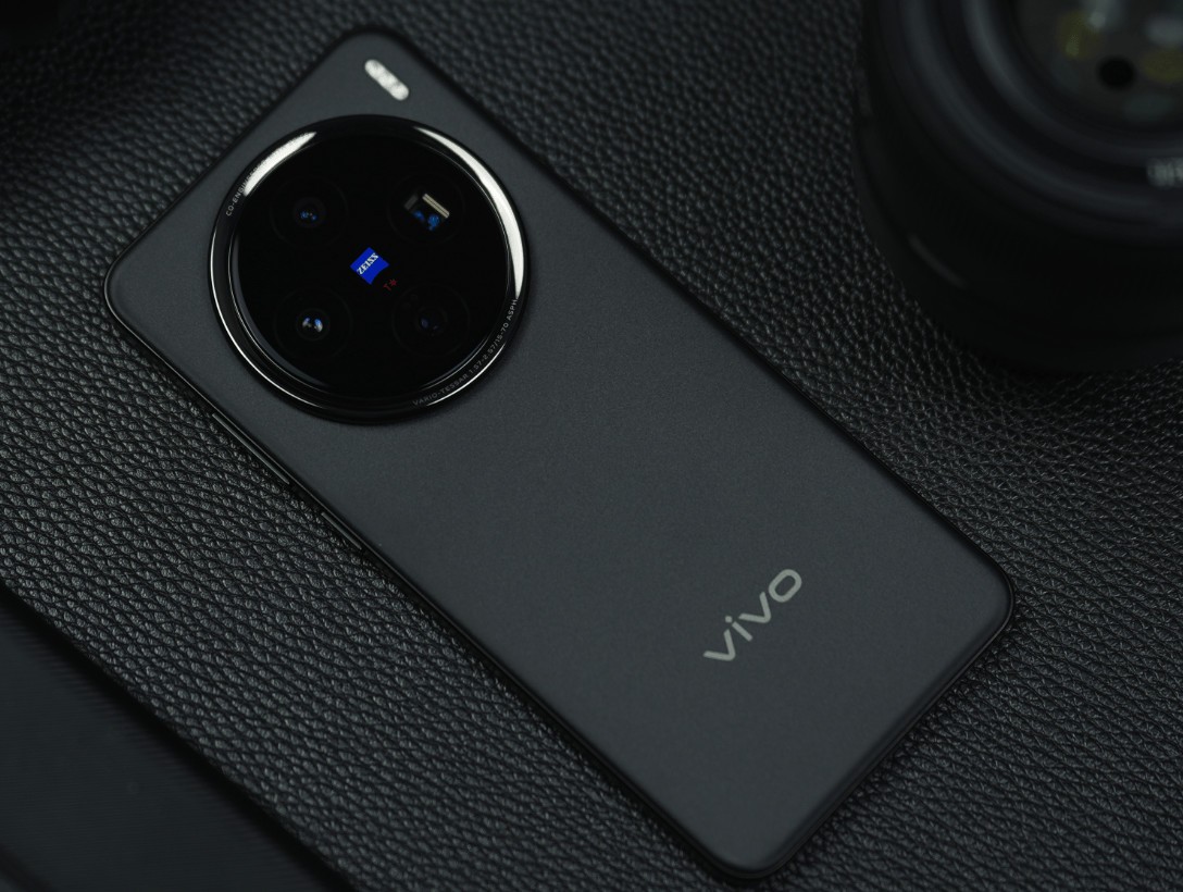 vivoȥˣ16G+512Gµ1632Ԫ9400+Ǳ+IP69ˮ