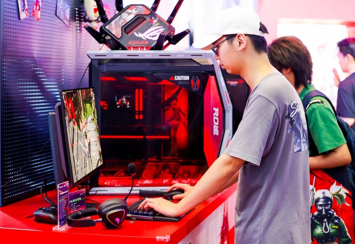 ˶庳BW2025 ROG+԰ҿ