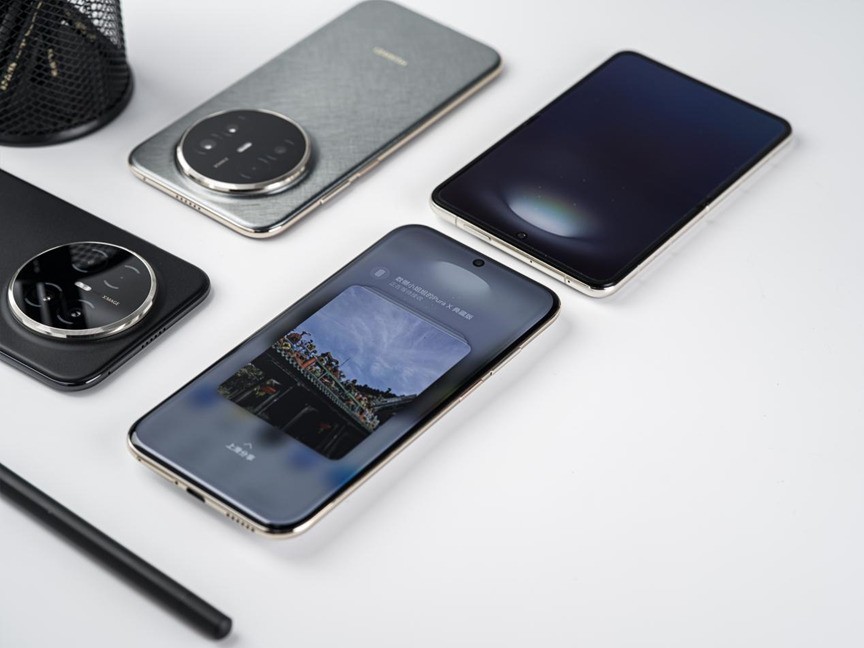 ��ֹ�ڱ�����ΪMate 70 Air��ʽ���ࣺ7Ӣ���پ����������³���