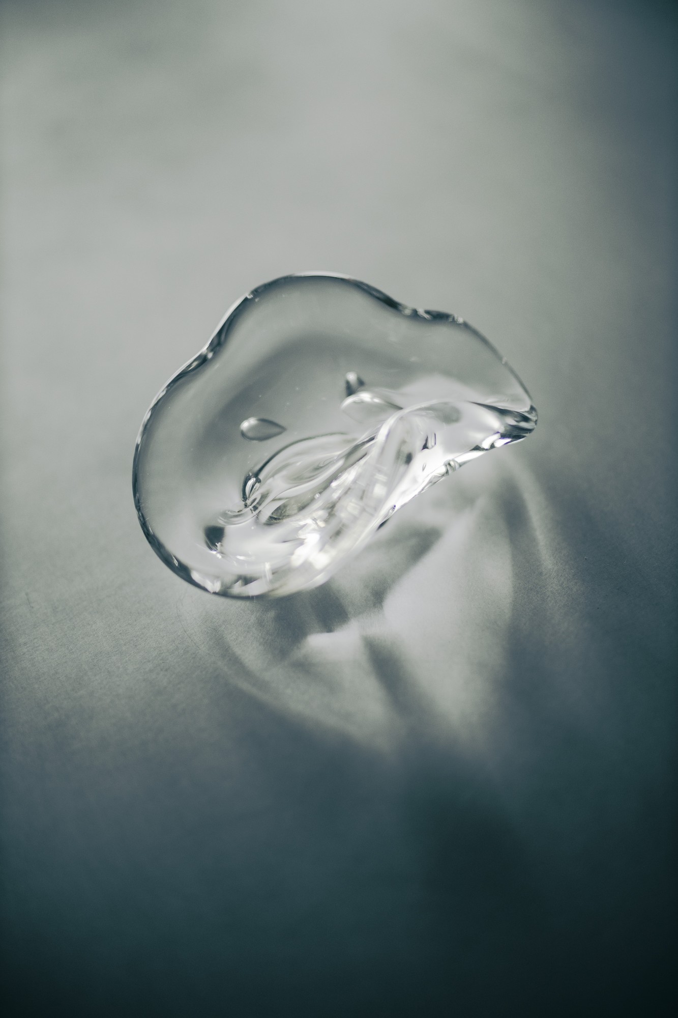 F1.2大光圈亲民之选 佳能发布RF45mm F1.2 STM镜头