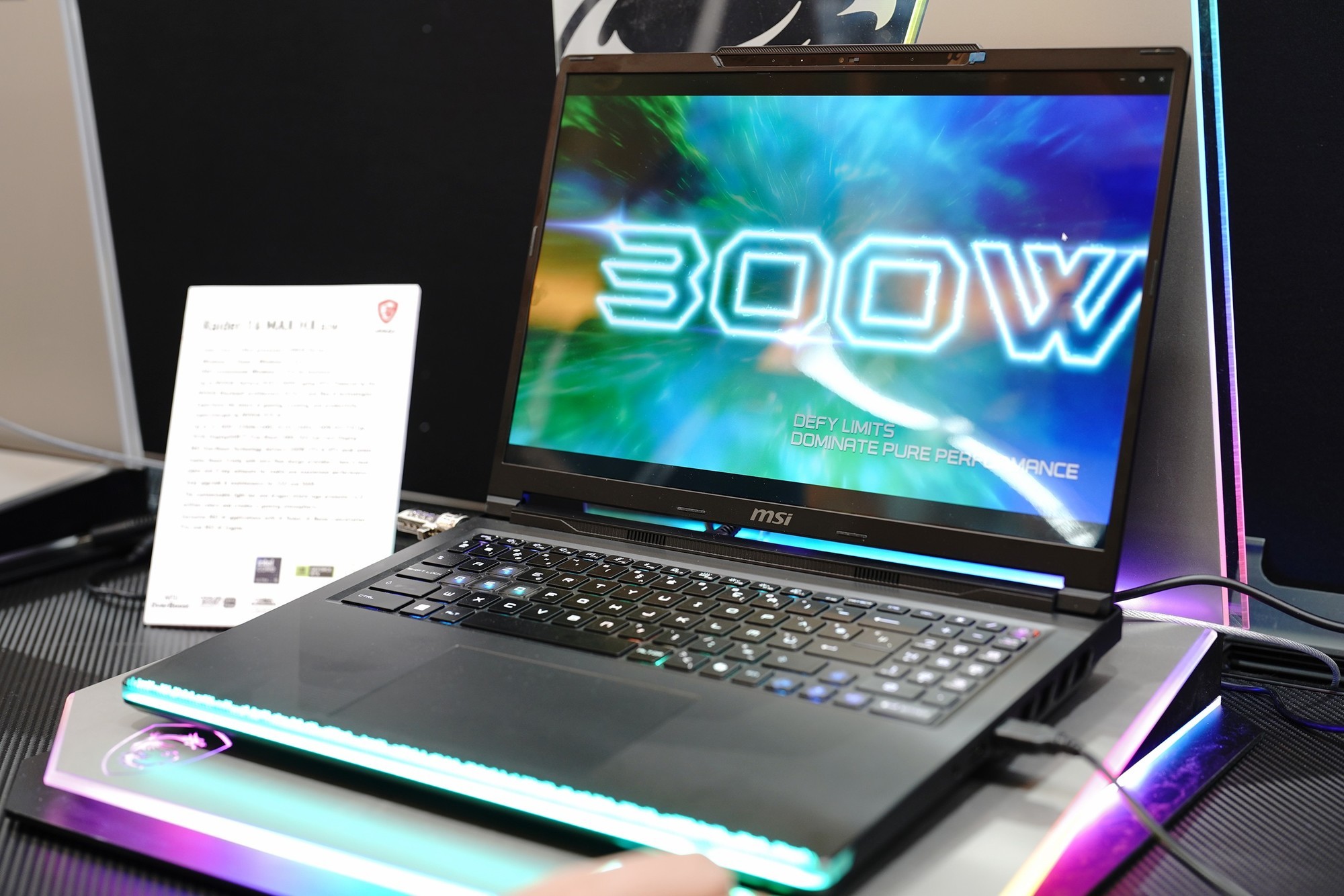 16.65mm������� 300W���޹����ͷ� CES�ֳ�����΢����Ϸ��Ʒ����Ʒ