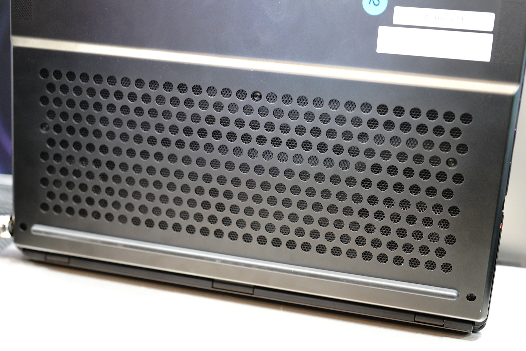 16.65mm������� 300W���޹����ͷ� CES�ֳ�����΢����Ϸ��Ʒ����Ʒ