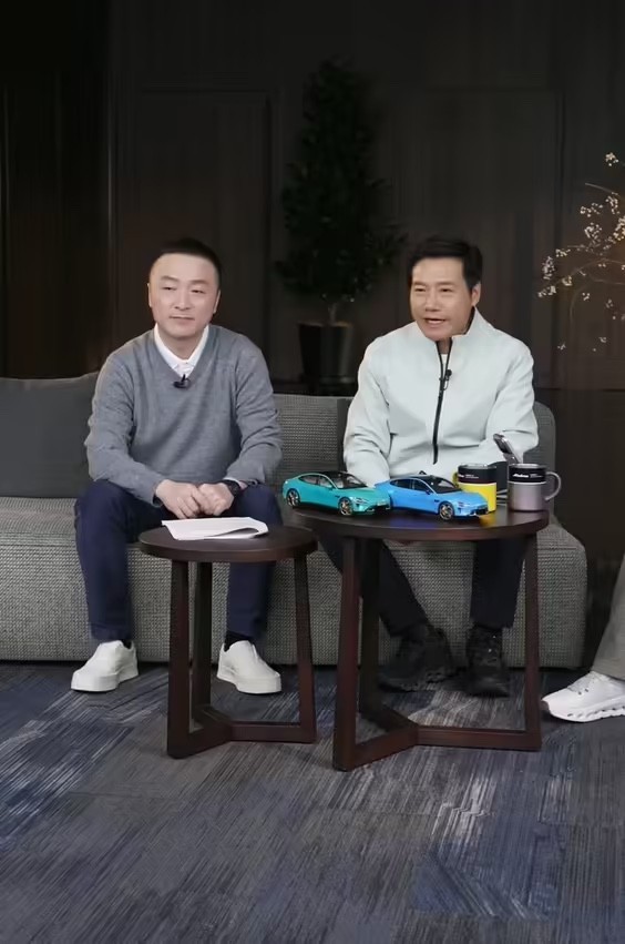 雷军直播回应KOL争议:绝不容忍攻击用户,严处涉事人员