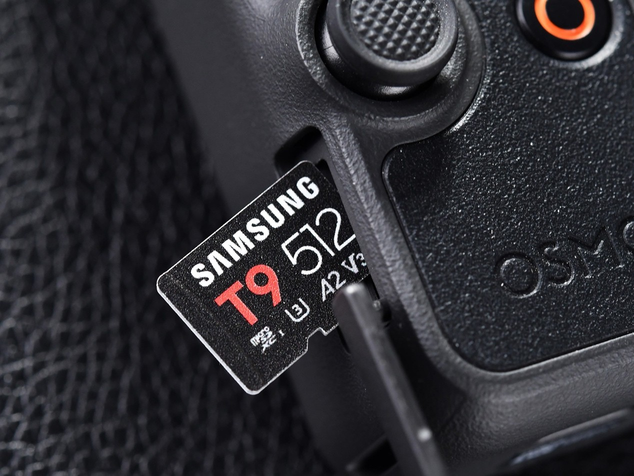 �˶�����ڴ濨�Ƽ�������T9 microSD�������һ����λ