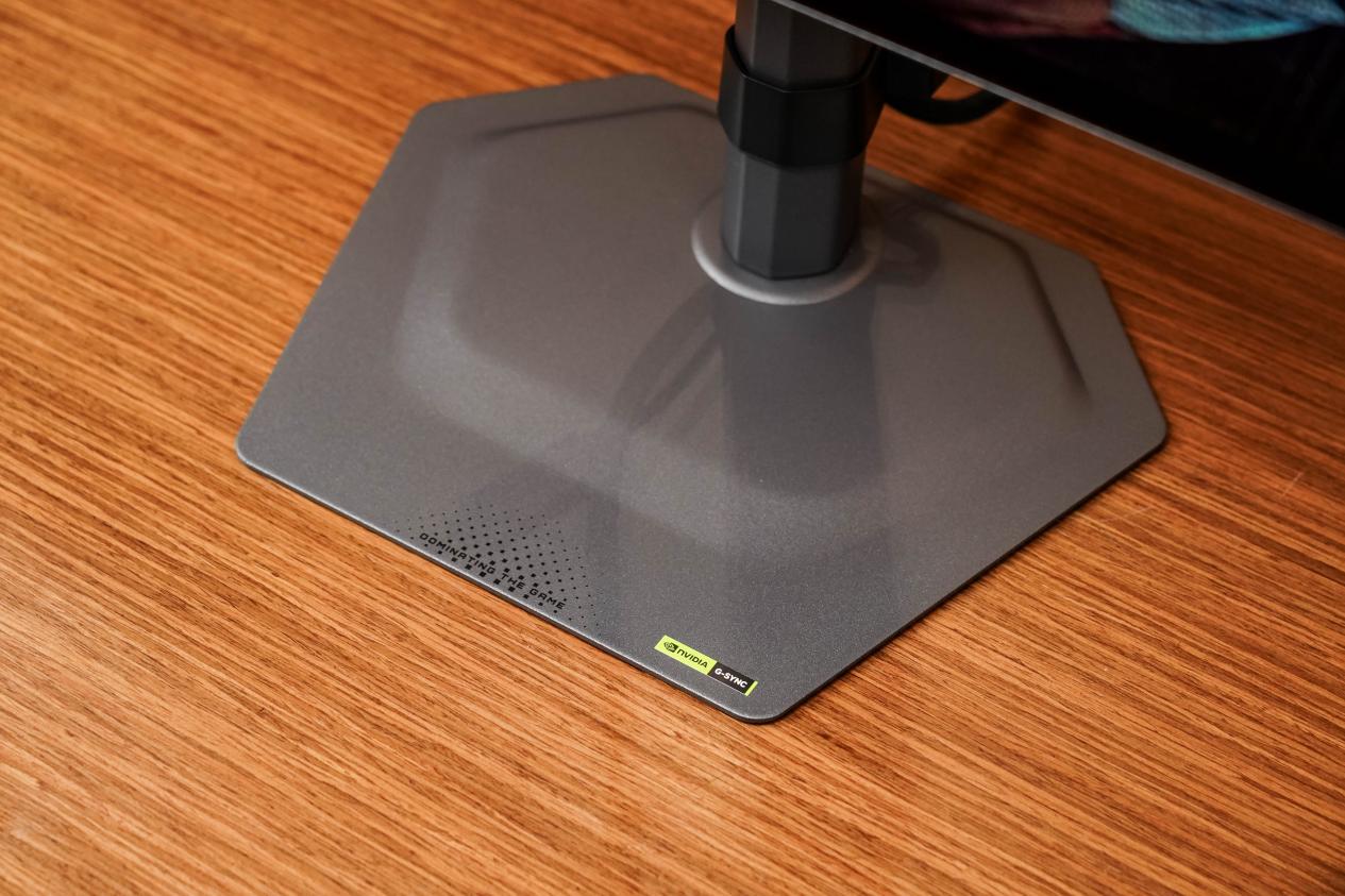 ����MO27Q28GR��ʾ�����⣺���Ĵ�WOLEDȫ�澺�� �ೡ���û���ѡ