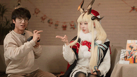 ��3DӰ��Ϊ����Ԫ�Ʊڣ�����EOS VR Cosplay�ռ���Ƶ����