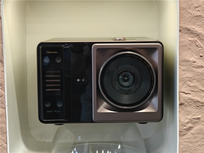 从CES荣誉奖到IFA最佳设计,Vidda C5无界诠释国产投影新高度