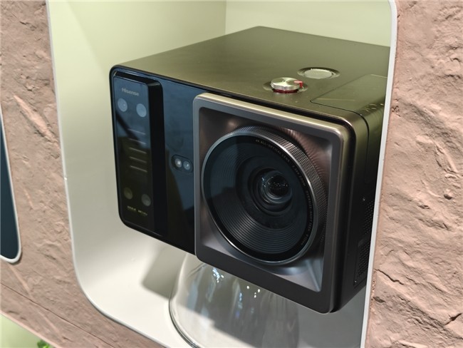 从CES荣誉奖到IFA最佳设计,Vidda C5无界诠释国产投影新高度