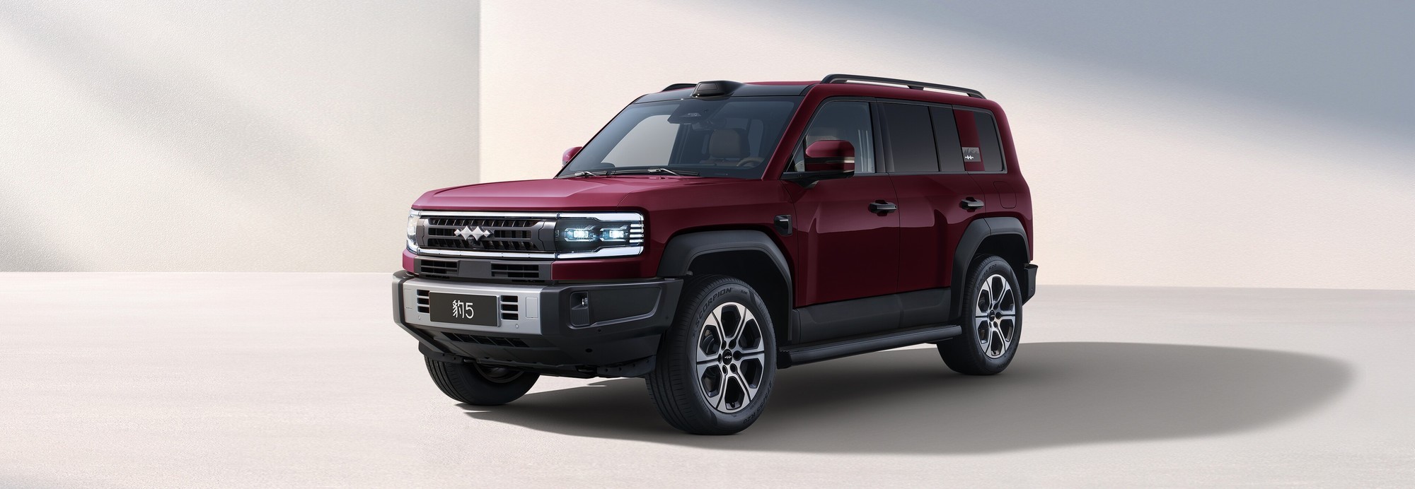40��Ӳ��SUV��ôѡ�����̡���졢��е����������������������·�߶Ա�