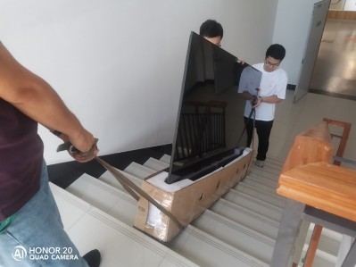 100吋电视能不能进电梯?购买前可以看这几点