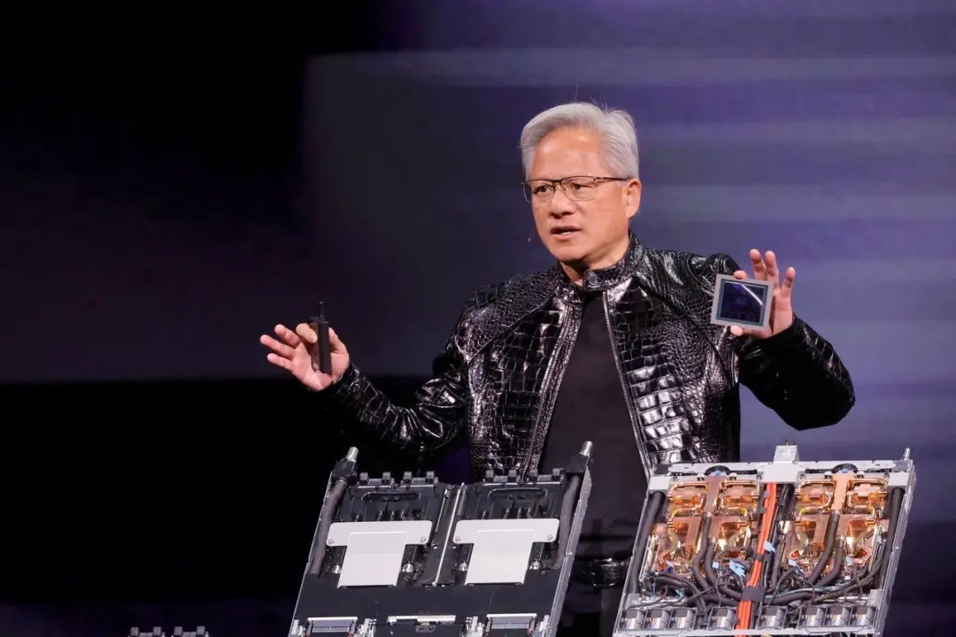 全球首家!文远知行融合Tesla/Waymo路线,英伟达CES预判自动驾驶发展趋势