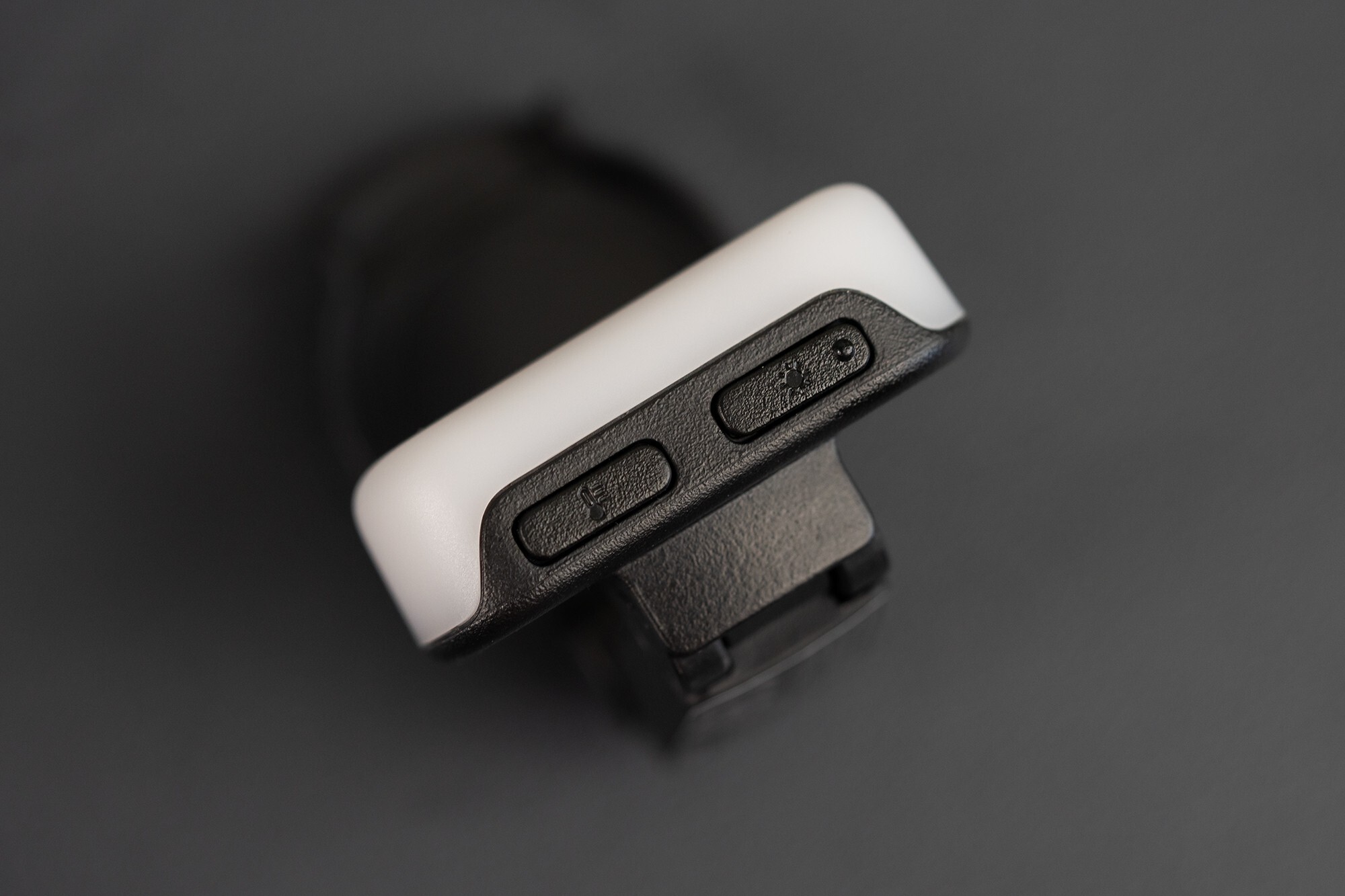 DJI Osmo Pocket 4���⣺ȫ��1Ӣ�紫�����������������Ŀڴ���̨���