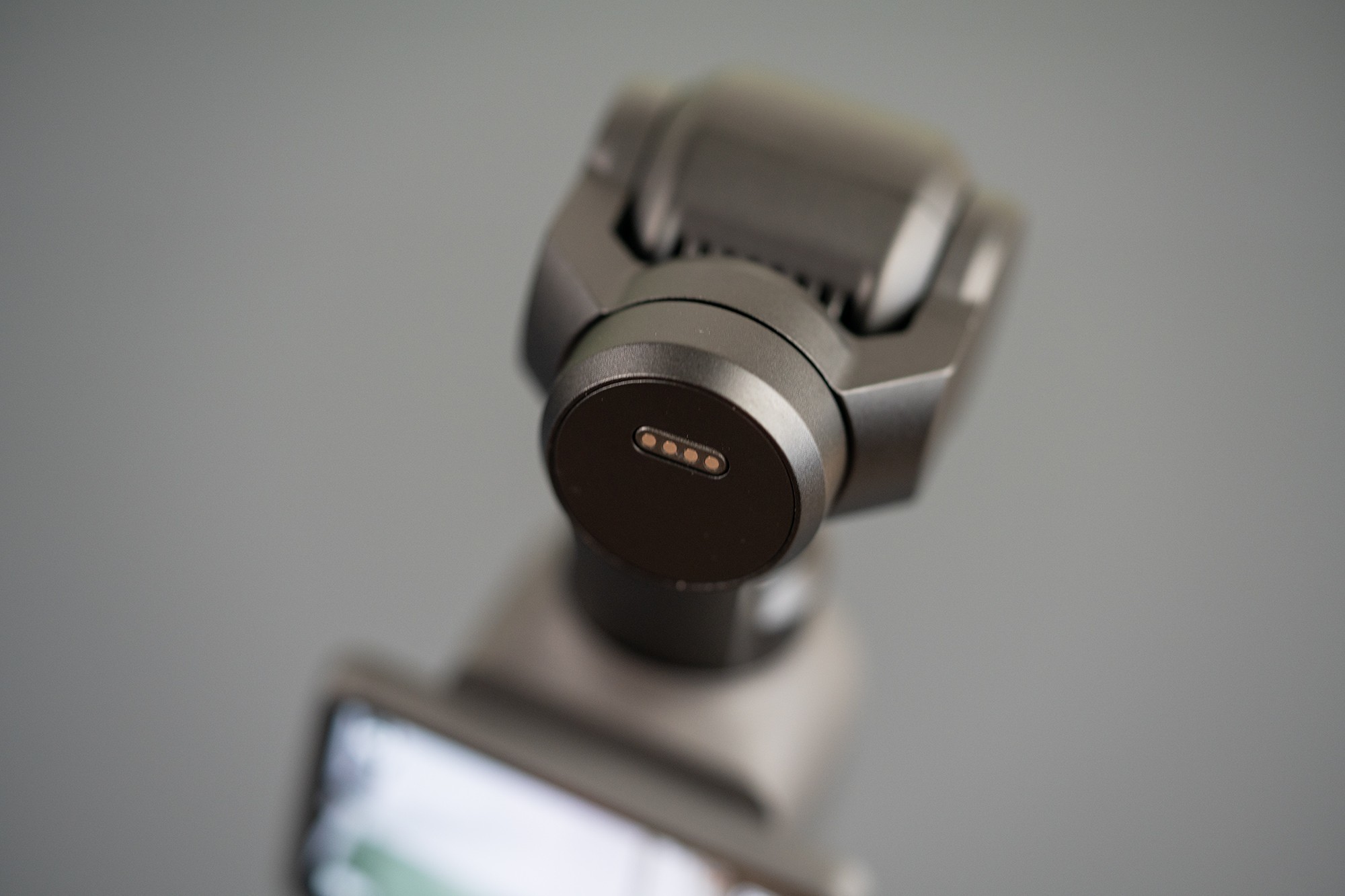 DJI Osmo Pocket 4���⣺ȫ��1Ӣ�紫�����������������Ŀڴ���̨���