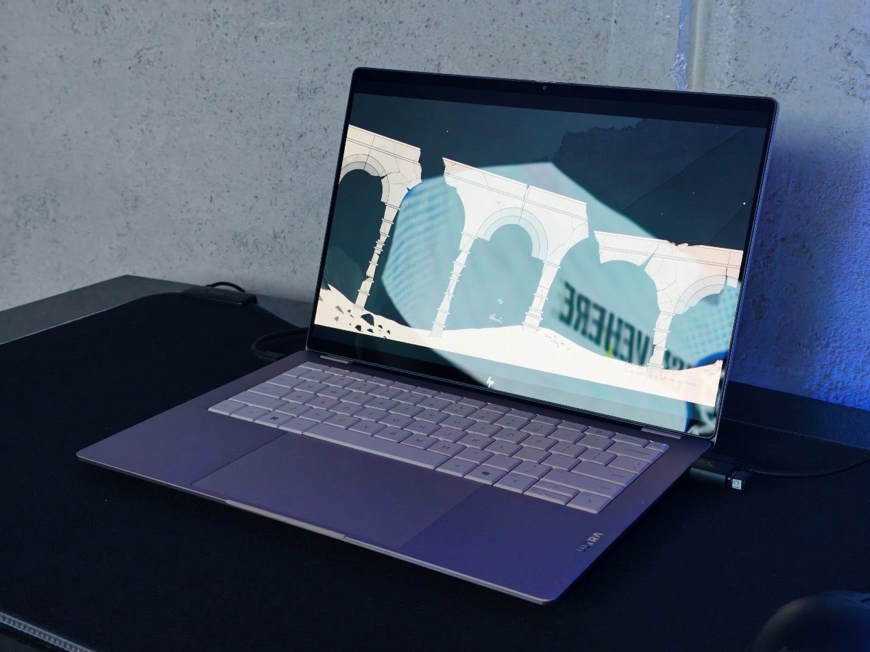 ����CES2026չ̨�ذ����ࣺ��Ϸ�����ܿ�����ᱡ��AI����˫������