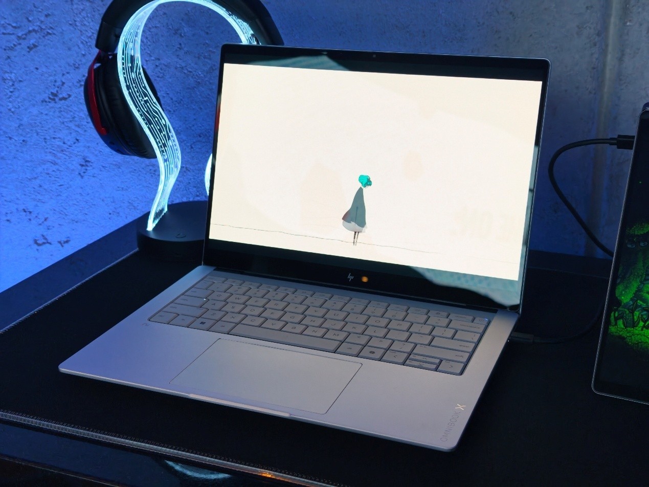 ����CES2026չ̨�ذ����ࣺ��Ϸ�����ܿ�����ᱡ��AI����˫������