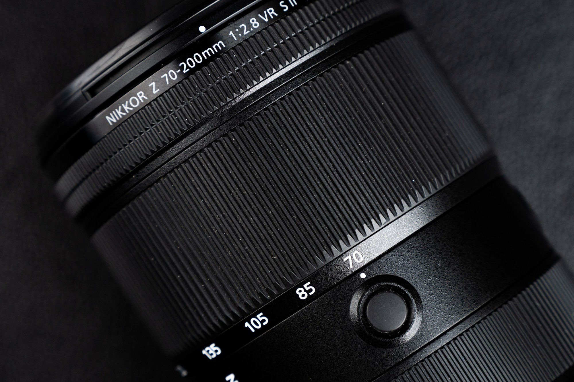 �῵��˶�Z 70 - 200mm��ͷ����������Զ��ͷ�Ƽ���