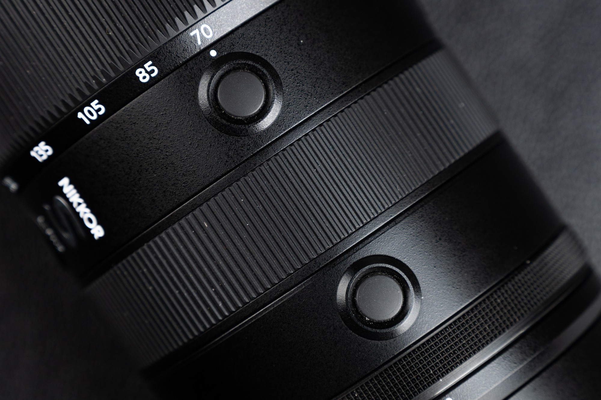 �῵��˶�Z 70 - 200mm��ͷ����������Զ��ͷ�Ƽ���