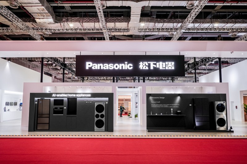 进博会上的AI竞速松下的AI战略有何不同？