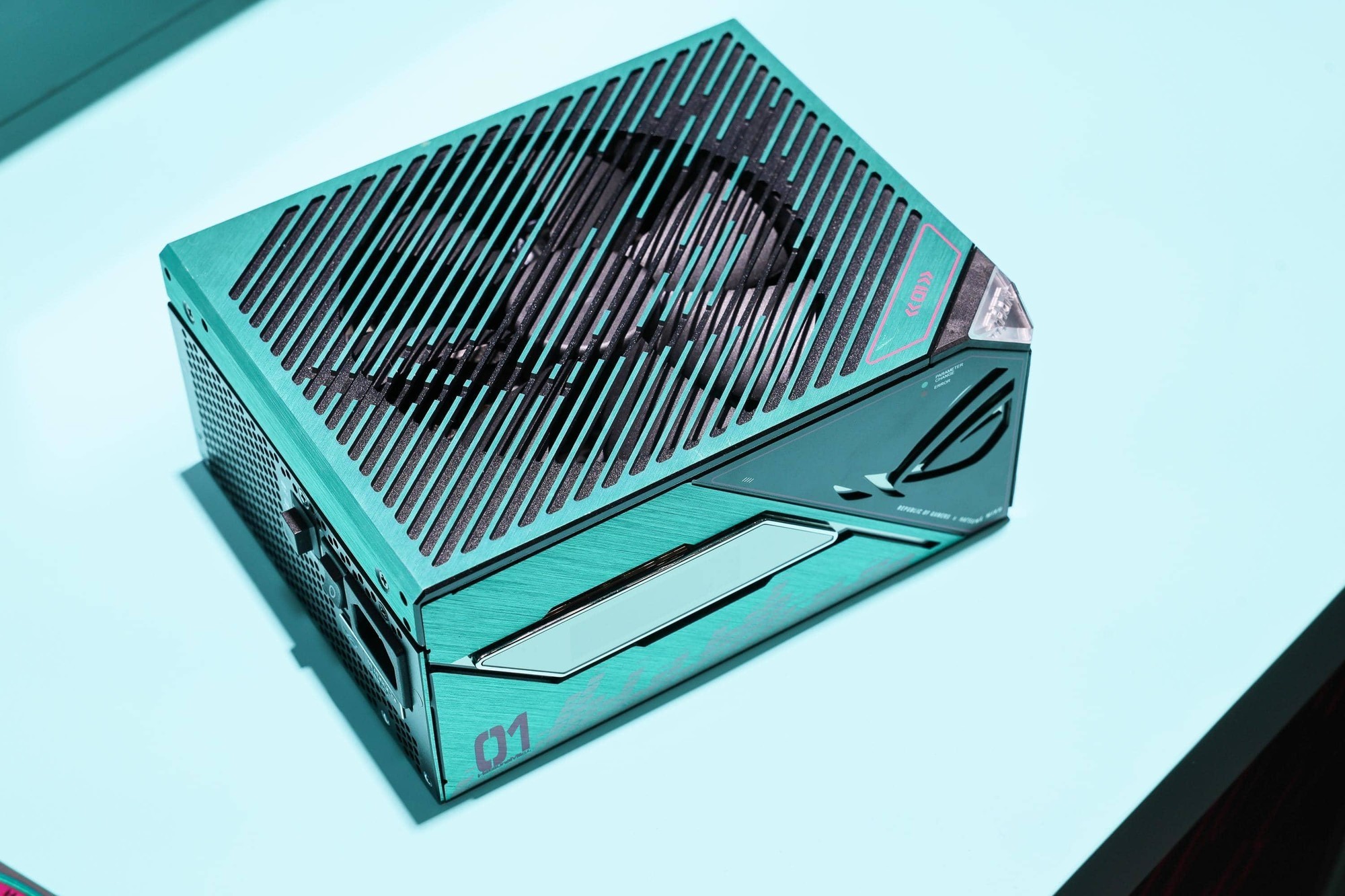 全线登场!ROGx初音未来联名装备开启预约,超能好物即刻拥有