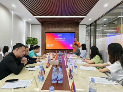 黄维民书记一行莅临金蝶软件园&快递100