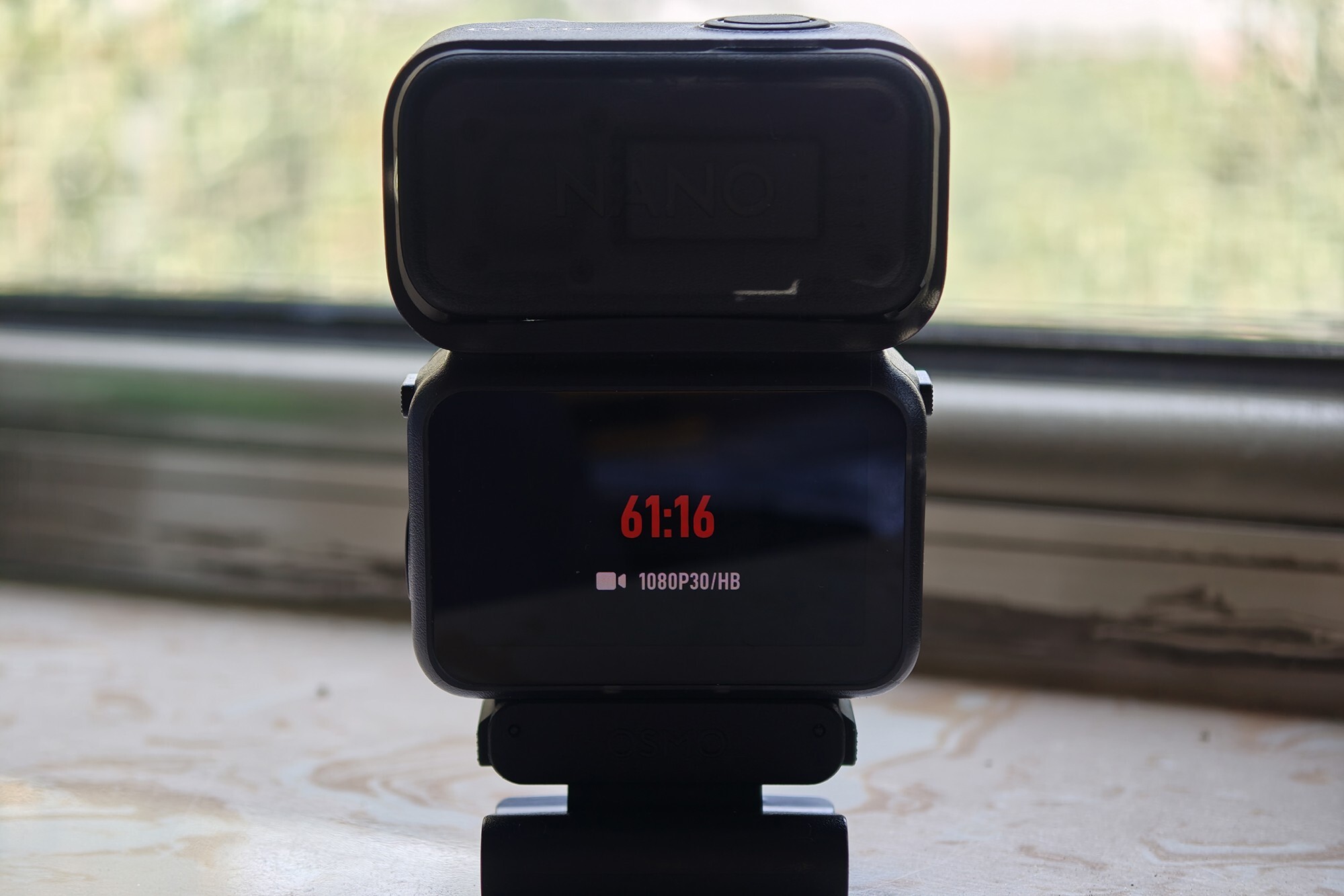 大疆DJI Osmo Nano评测:解放双手,带来“自由视角”的视频创作新工具