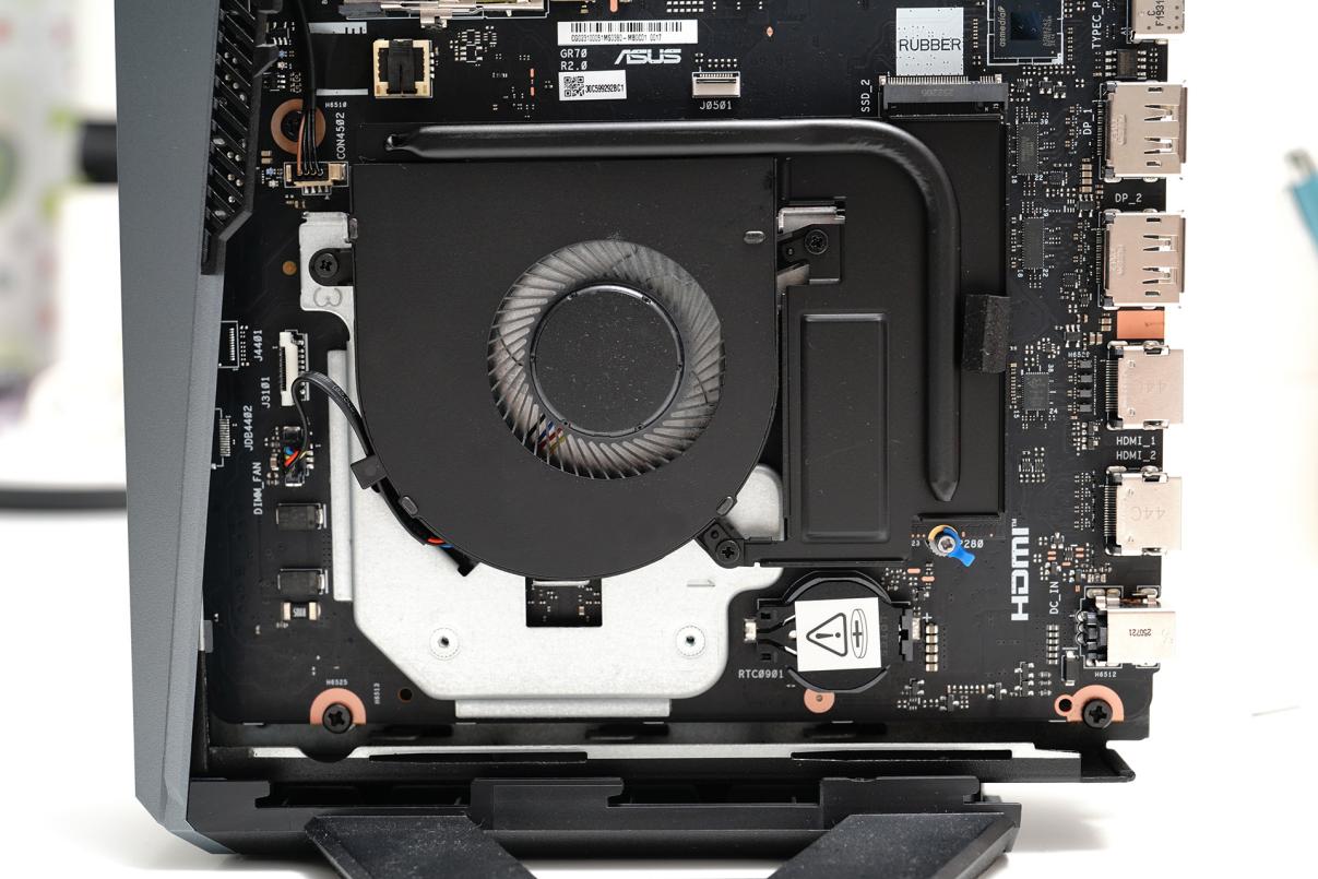 ��X3D����������������������ʲô���飿ROGħ��9 MINI����