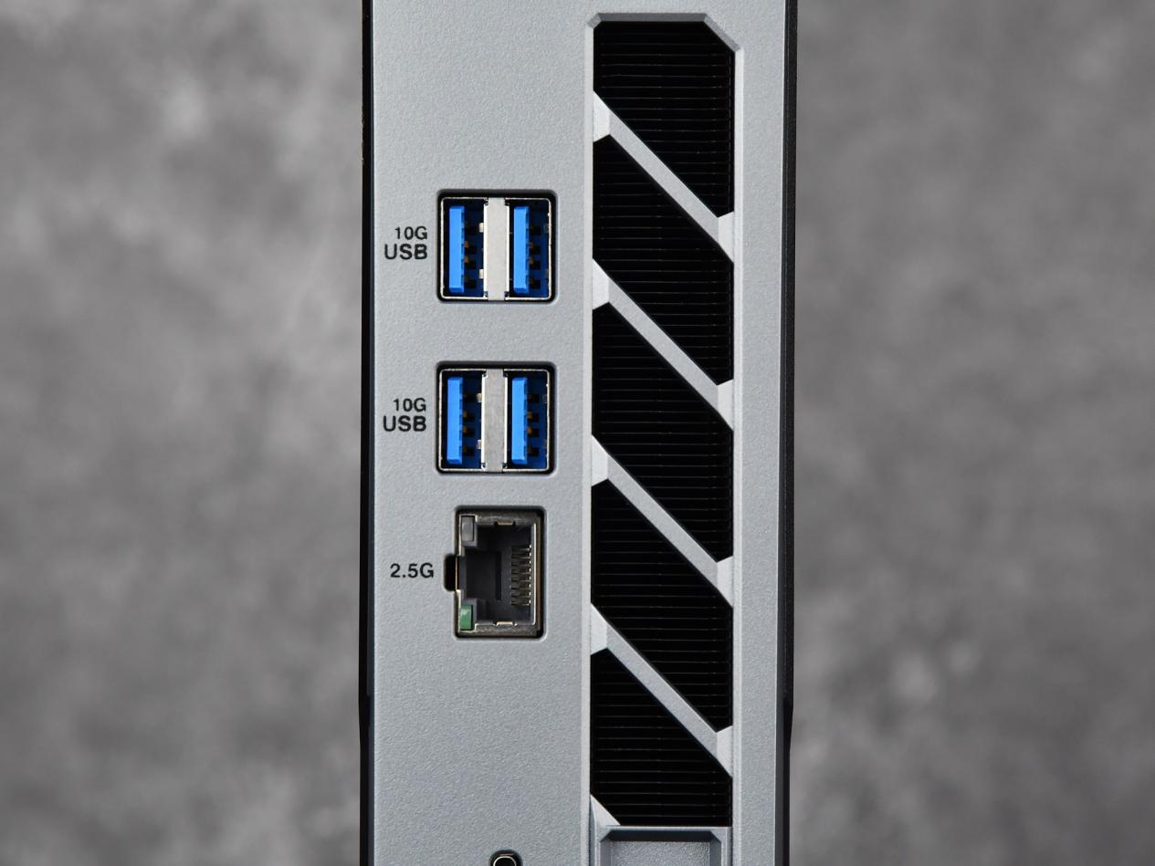 ��X3D����������������������ʲô���飿ROGħ��9 MINI����