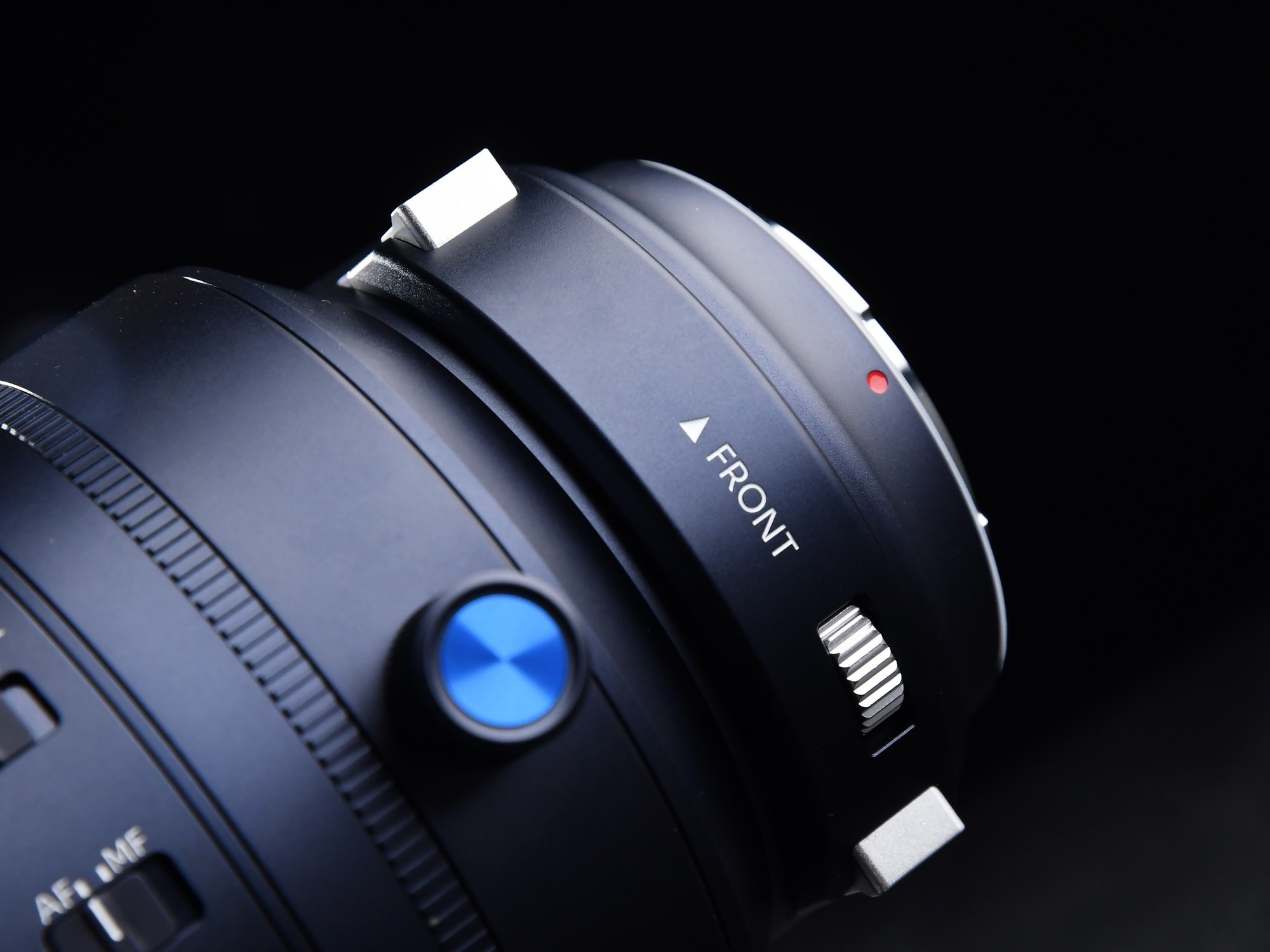 �����׿���Ȧ�����Զ��Խ���ͷ ����AF FF 200mm F2.0 C-Dreamer��ͷ����