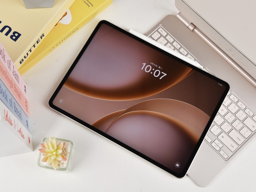 ƽ���еĴ�С����OPPO Pad 5 Pro��OPPO Pad Mini��������