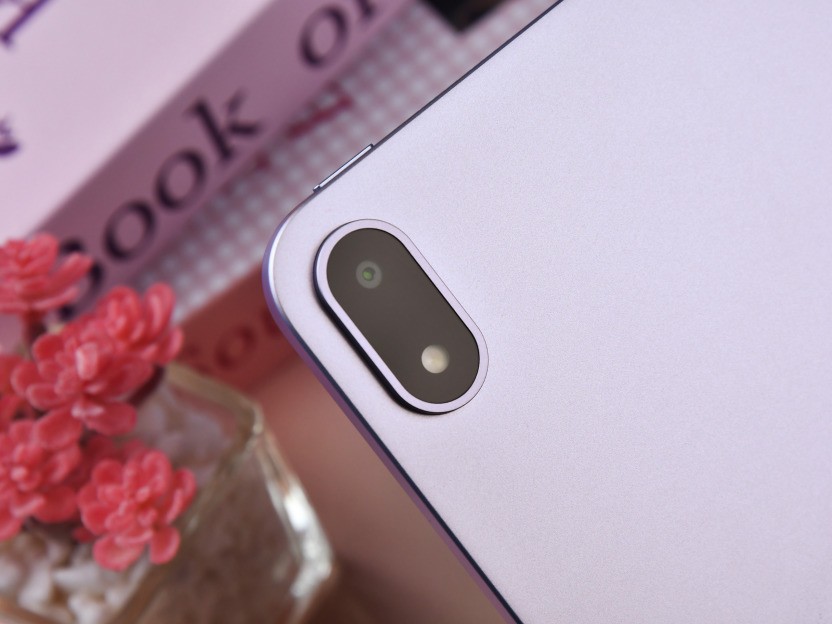 ƽ���еĴ�С����OPPO Pad 5 Pro��OPPO Pad Mini��������