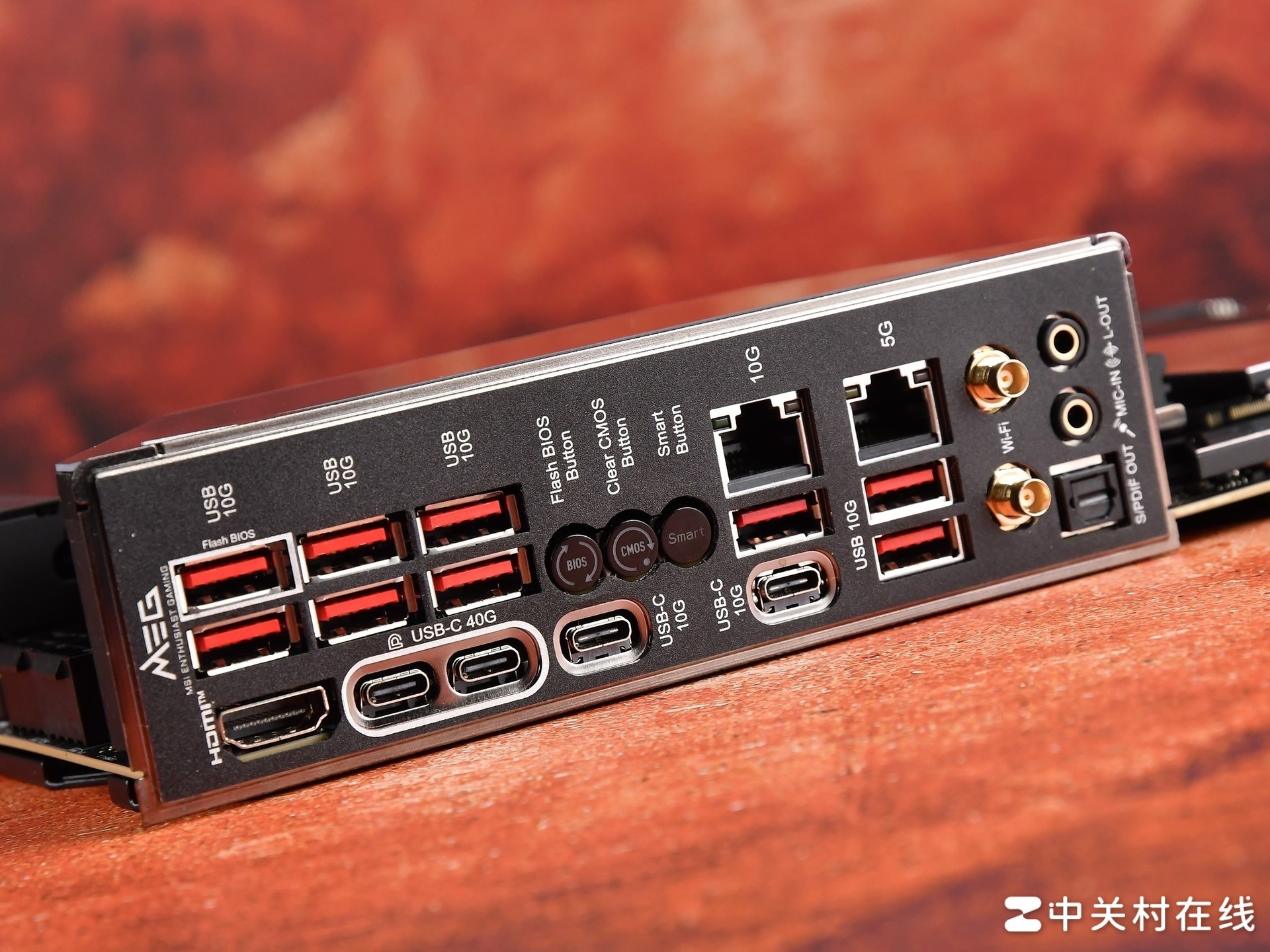 AMD ����9 9950X3D2�������ײ� �������۷� û�ж���