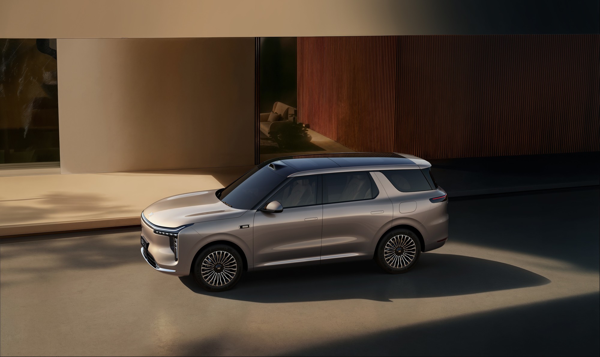 2026北京车展：重新定义25万级SUV 旗舰大满配智己LS8