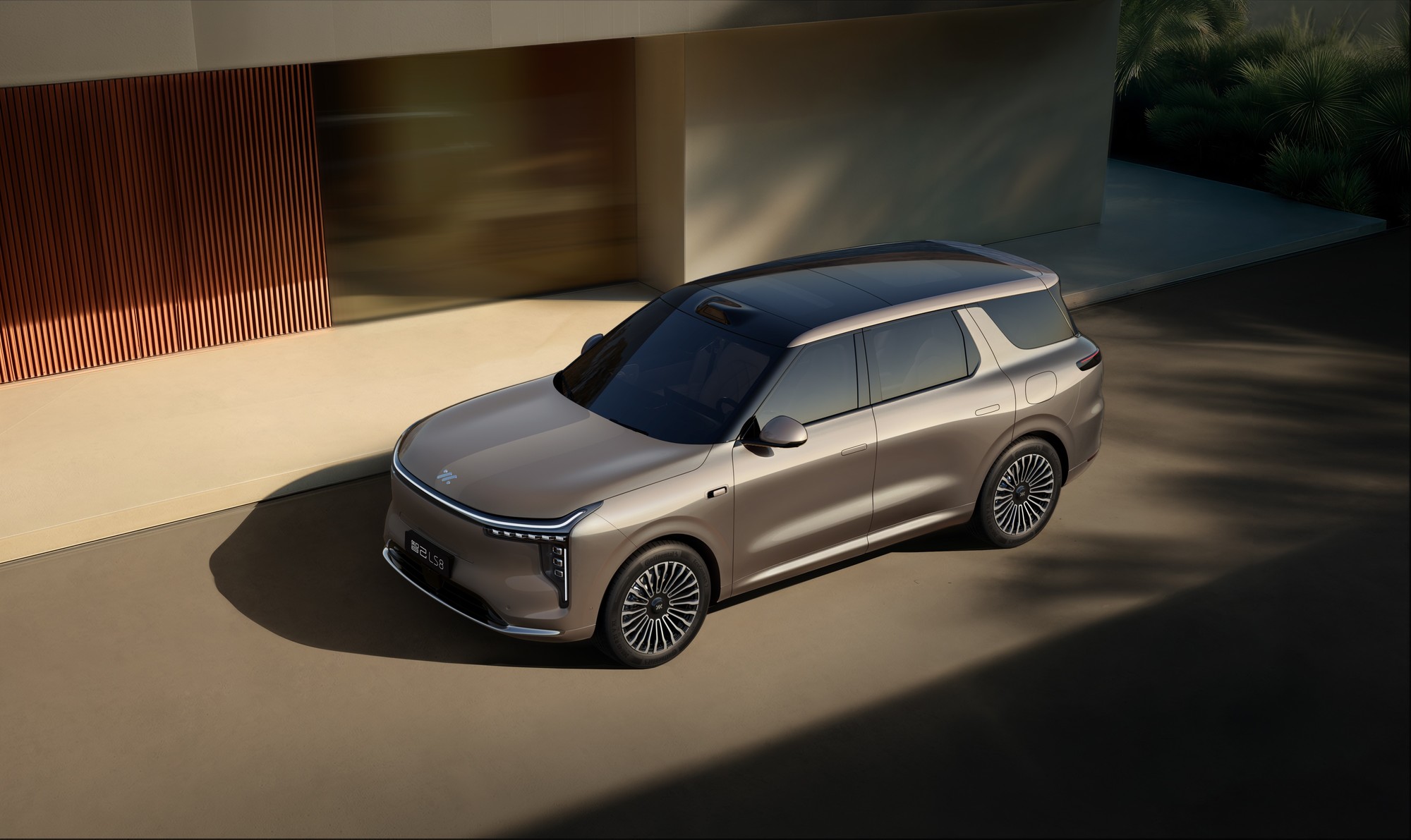 2026北京车展：重新定义25万级SUV 旗舰大满配智己LS8