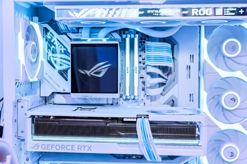 ROG�洴���潵��BW2026 ��˶���������Ԫ������