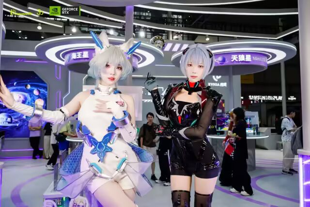 三十而丽,当然是与朋友们一起来庆生