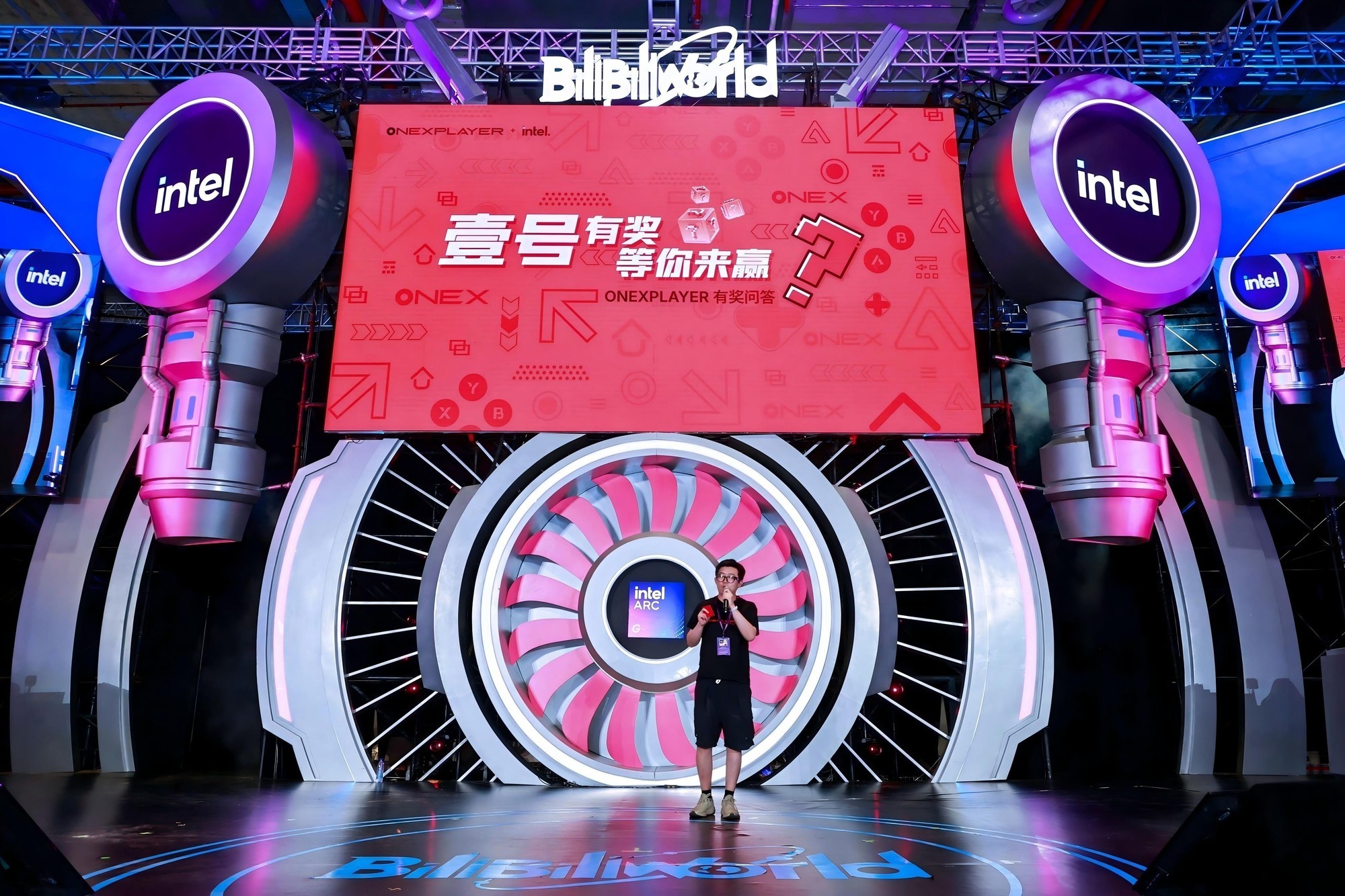 ONEXPLAYER�����콢���Ͳ�չBW2026��Ӳ���ƻ��������Ƚ���