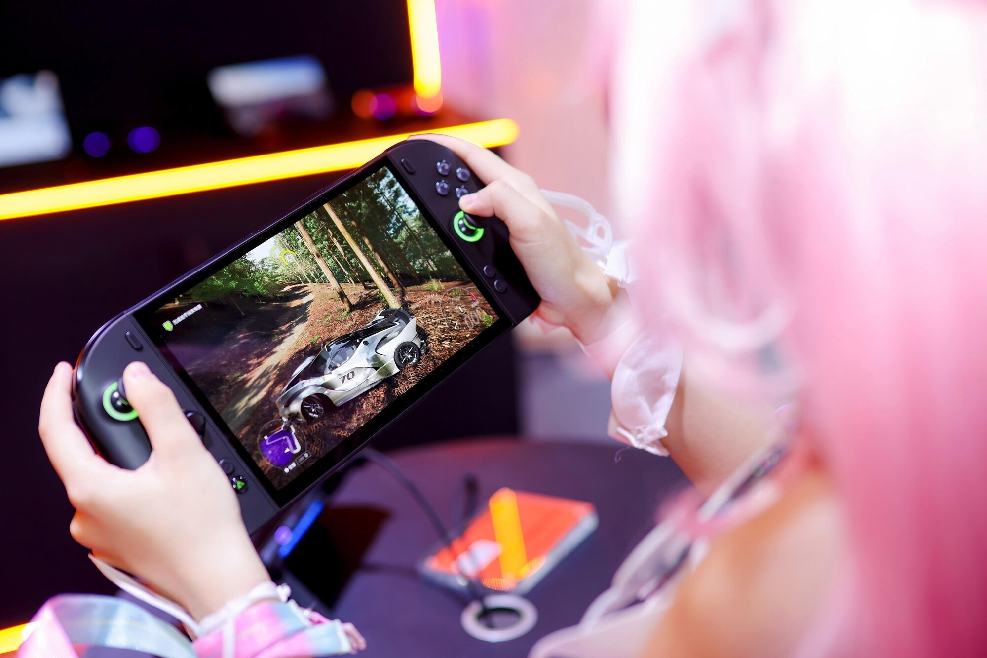 ONEXPLAYER�����콢���Ͳ�չBW2026��Ӳ���ƻ��������Ƚ���