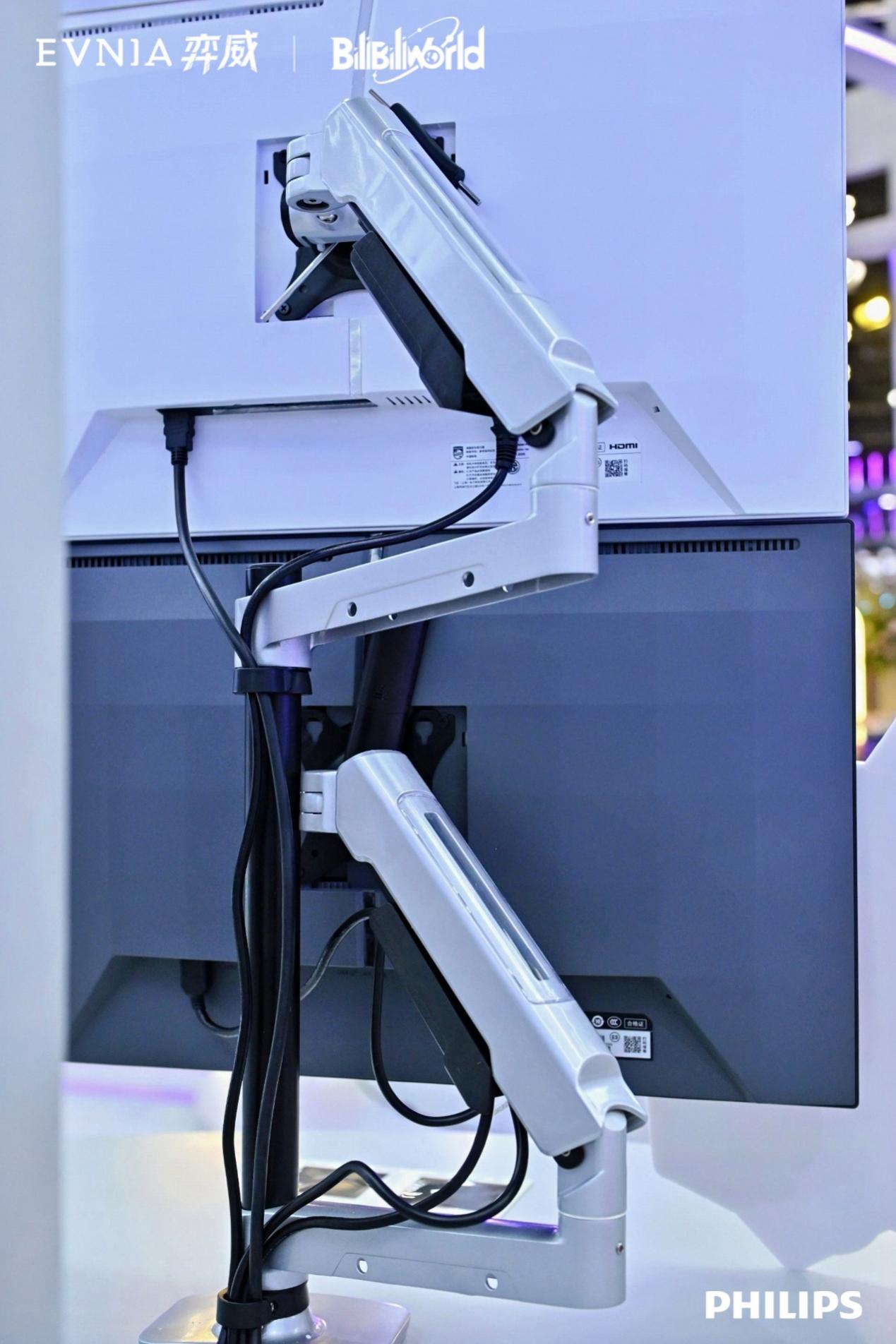 BW2026��MS X81-T2һ�϶���е��֧�� ���˫��Ч�ʷ���