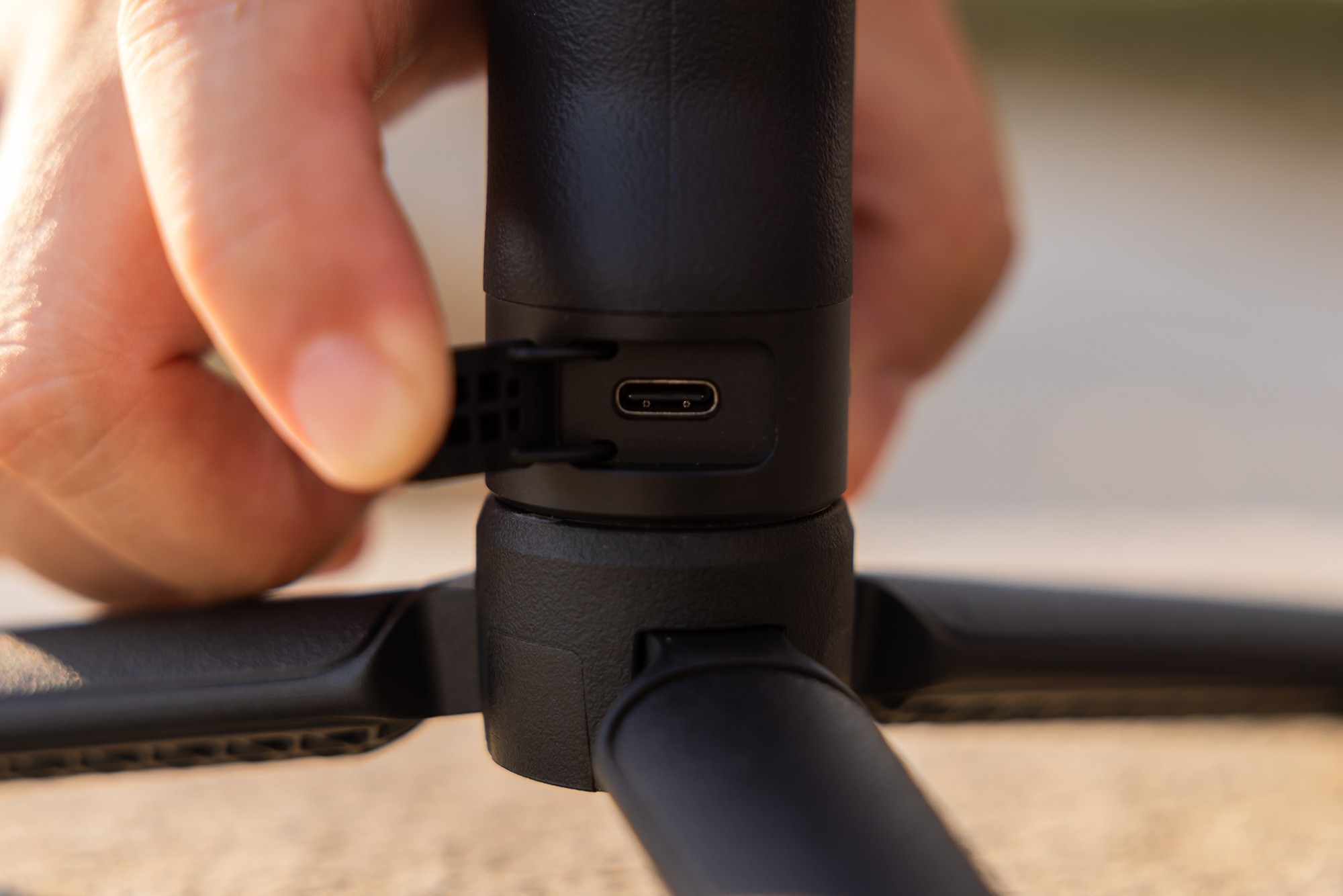 DJI RS 5稳定器测试：更智能化、更轻量化的专业稳定器