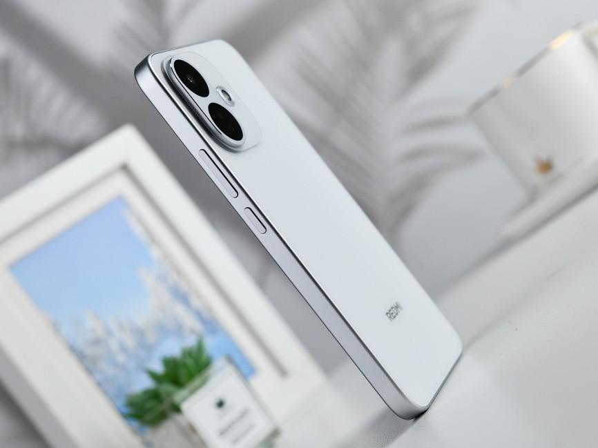 REDMI Note17 Pro深度体验 定义中端耐用新标准