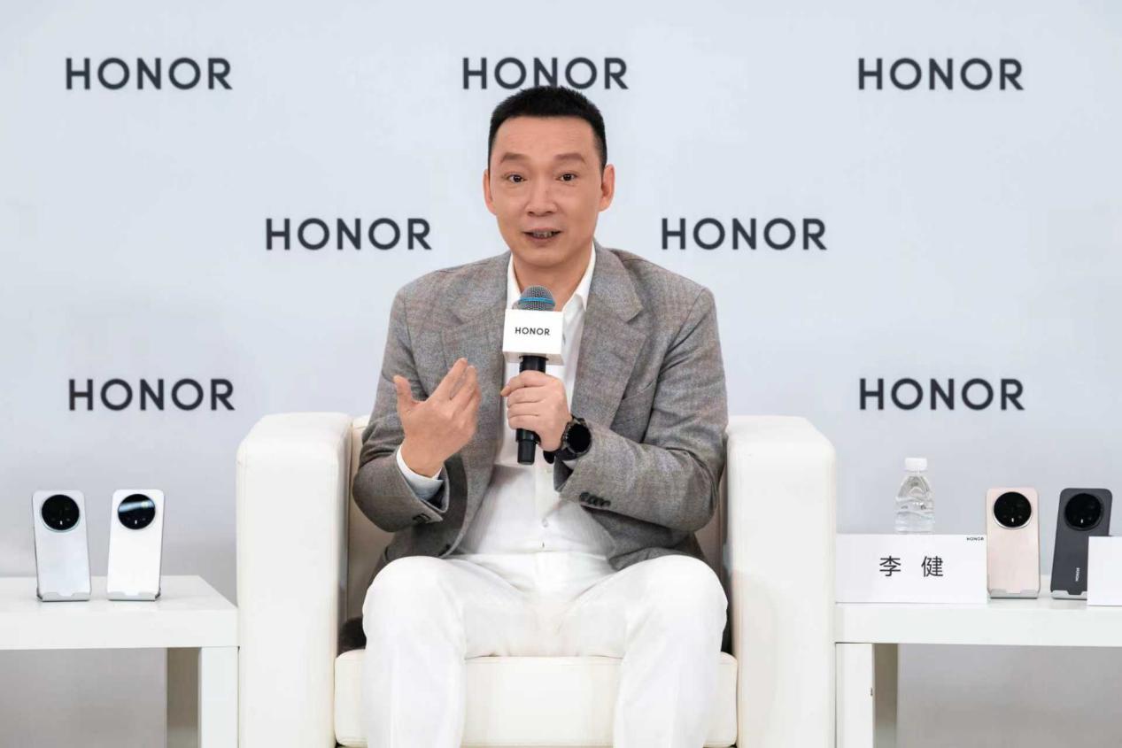 ҫAI PhoneRobot PhoneֻݽıȻ·