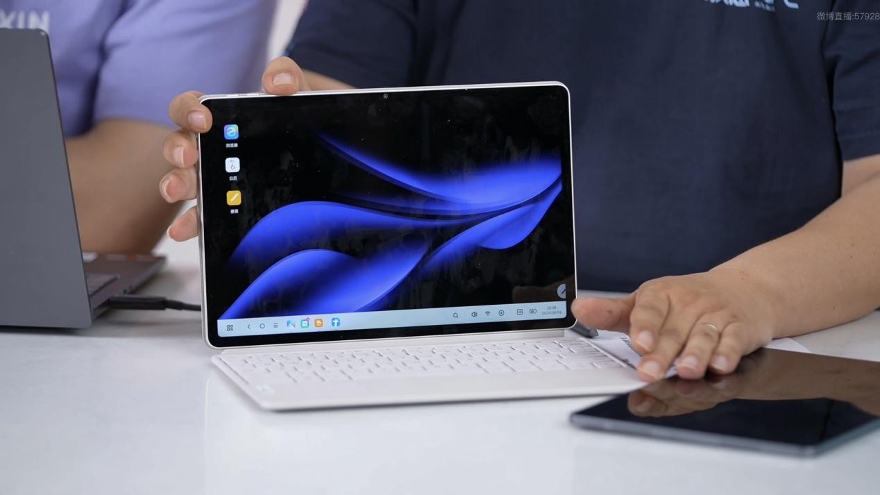 12.1���Ļ+10200mAh����������1149Ԫ�𹺼�ͥ����ѧϰ��������С��ƽ��