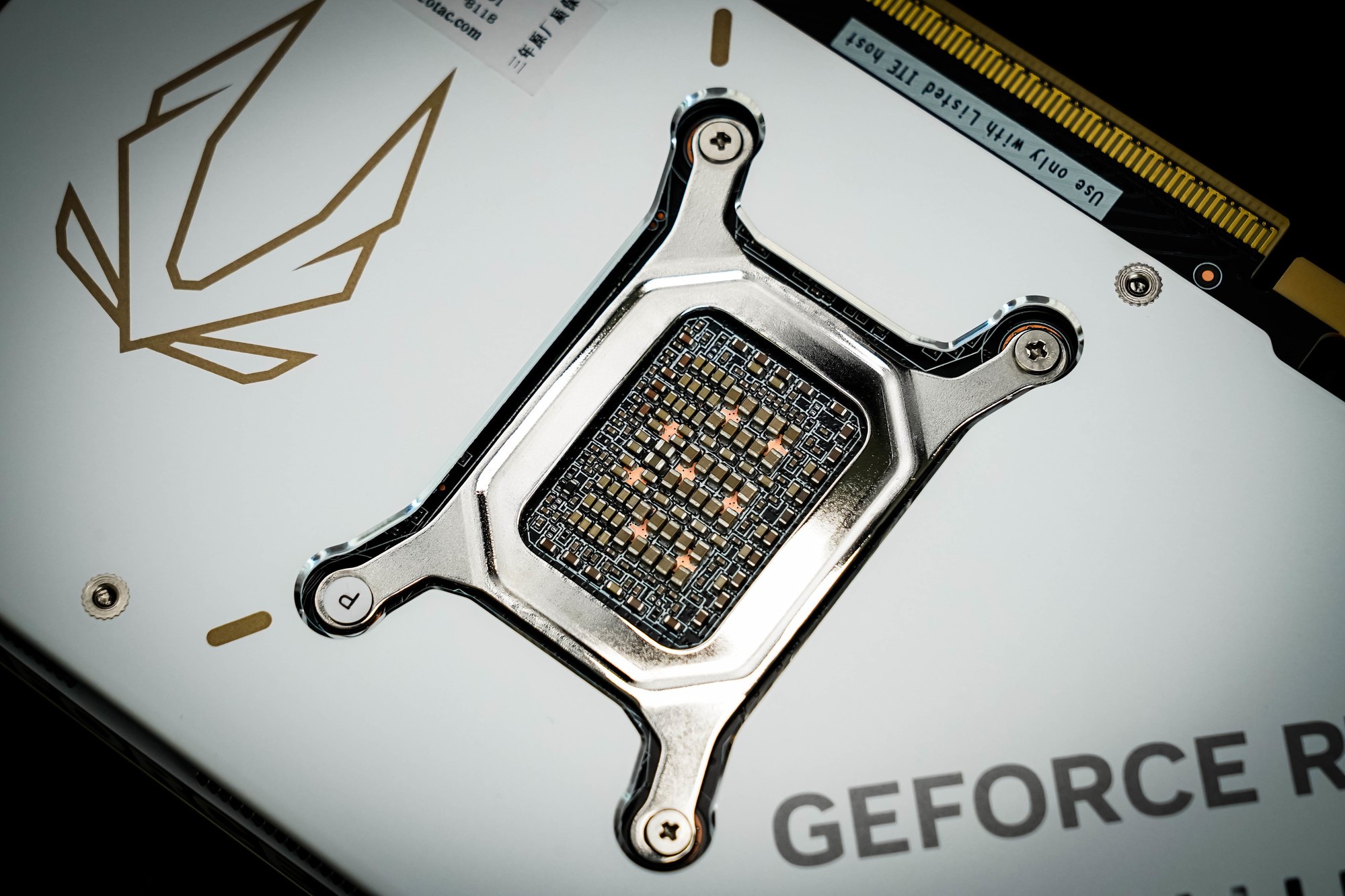 ̩RTX 5070 Ti SOLID WHITEԿ  ͷŷǷ