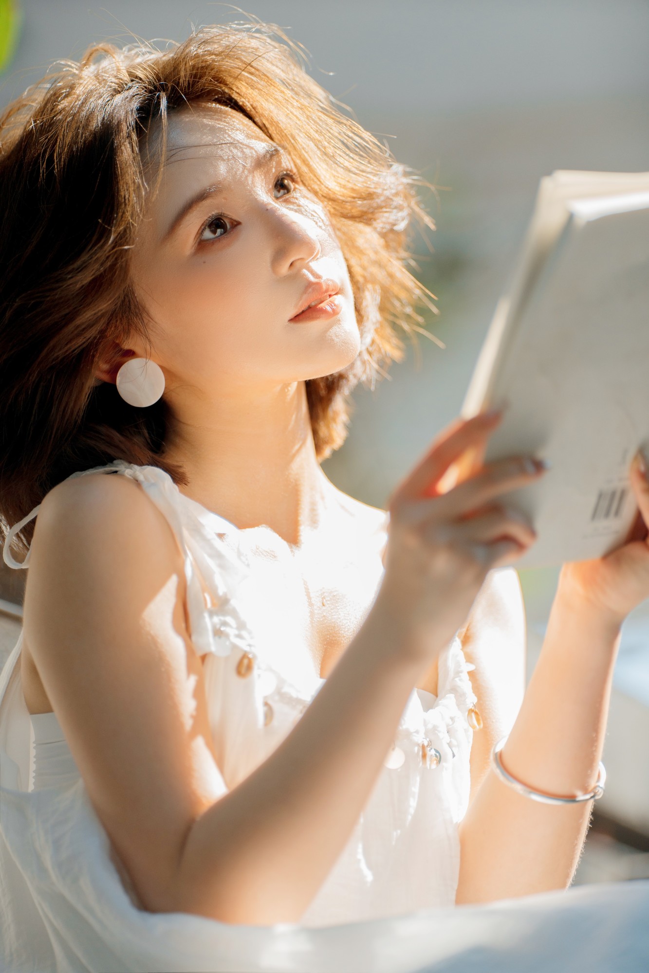 �����׿���Ȧ�����Զ��Խ���ͷ ����AF FF 200mm F2.0 C-Dreamer��ͷ����